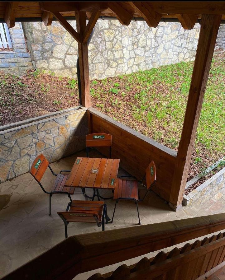 Konaci Nikola Banja Vrujci Hotell Gornja Toplica Exteriör bild